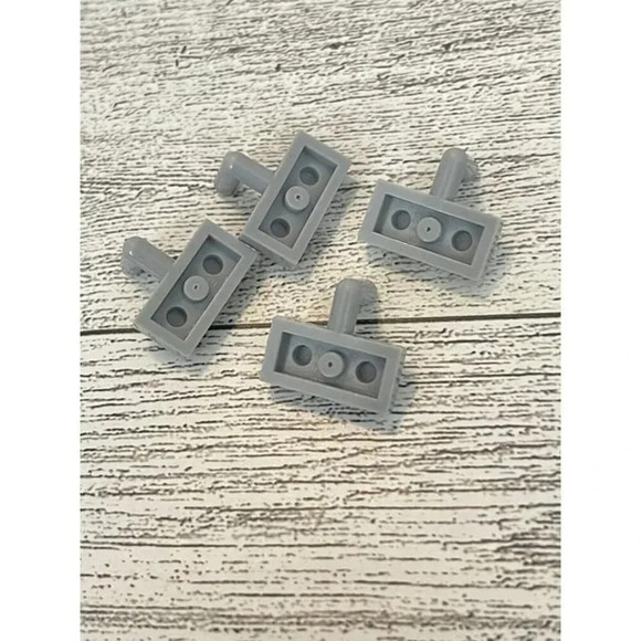 LEGO Parts - Light Bluish Gray Plate 1 x 2 Arm Up - No 4623- QTY 4 - Picture 2 of 3